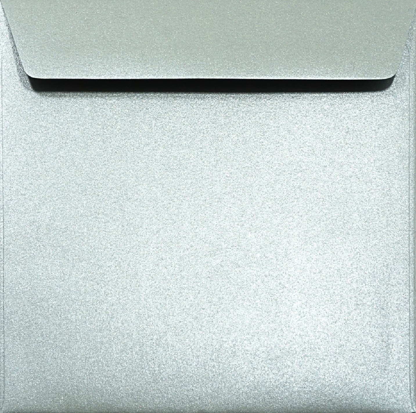Majestic Square Envelope 15,6x15,6cm Gummed MoonLight Silver 120g Majestic Square Envelope 15,6x15,6cm Gummed MoonLight Silver 120g