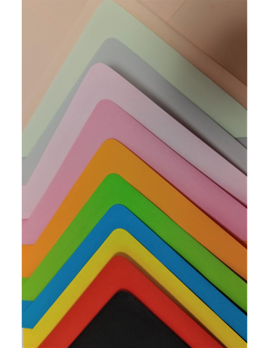 Rainbow Envelope DL Gummed R40 Salmon 80g