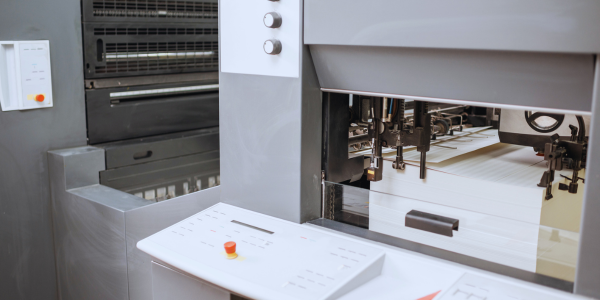 Use of offset paper in printing houses